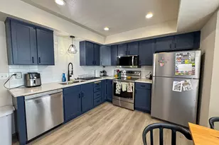 240 E 2230 St N, Provo, UT 84604 - Photo 2