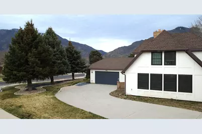 7886 S 2100 E, South Weber, UT 84405 - Photo 42