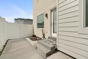 5052 E Rustic Patch Rd, Eagle Mountain, UT 84005 - Photo 18