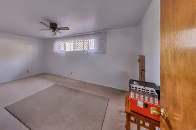 738 Locust Ln, Moab, UT 84532 - Photo 14