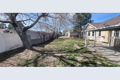 2493 W 6170 S, Taylorsville, UT 84129 - Photo 4