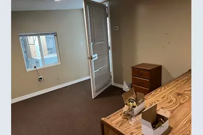 2882 S Commerce Way W, Ogden, UT 84401 - Photo 20