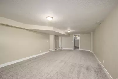 181 E 9180 S, Sandy, UT 84070 - Photo 16