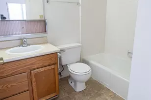 136 E 400 N, Provo, UT 84606 - Photo 10