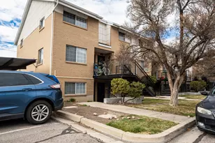 136 E 400 N, Provo, UT 84606 - Photo 12