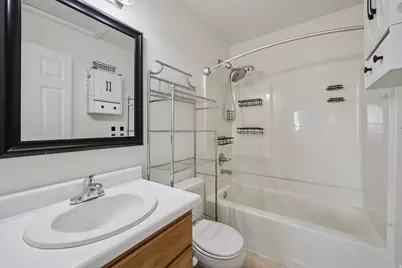 5704 W Braemar Ct S, West Valley, UT 84128 - Photo 22