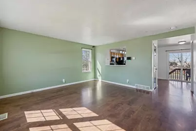 5704 W Braemar Ct S, West Valley, UT 84128 - Photo 6