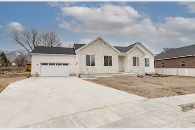 2168 N 750 E, North Logan, UT 84341 - Photo 2