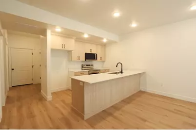 271 W 690 N, Smithfield, UT 84335 - Photo 6