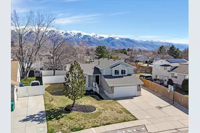 2386 N 800 W, Layton, UT 84041 - Photo 2