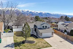 2386 N 800 W, Layton, UT 84041 - Photo 2