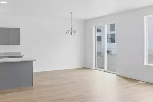 7622 S Iron Canyon Ln W, West Jordan, UT 84081 - Photo 16