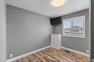 1719 W 12050 S, Riverton, UT 84065 - Photo 8