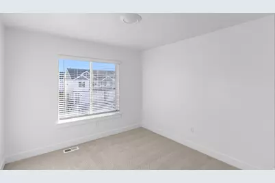 712 W 750 N #8049, Smithfield, UT 84335 - Photo 16