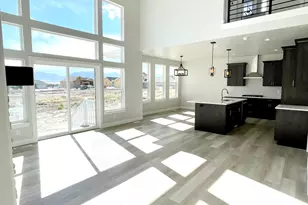 128 S Freedom Wy, Grantsville, UT 84029 - Photo 6