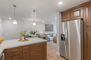 1032 E 400 S, Salt Lake City, UT 84102 - Photo 8