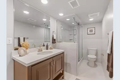 1032 E 400 S #408 B, Salt Lake City, UT 84102 - Photo 10