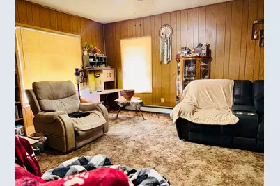 393 W Center St, Springville, UT 84663 - Photo 4