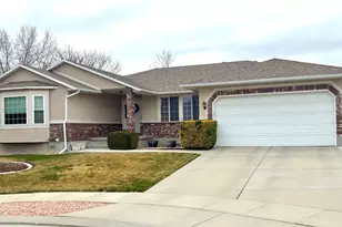 2329 W Henry Alice Ct, West Jordan, UT 84084 - Photo 1