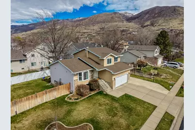 290 W 1350 N, Centerville, UT 84014 - Photo 2