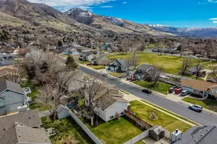 290 W 1350 N, Centerville, UT 84014 - Photo 34