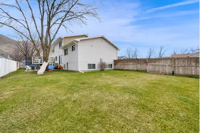 290 W 1350 N, Centerville, UT 84014 - Photo 38