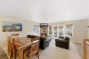 3555 N Fox Run Dr, Eden, UT 84310 - Photo 4