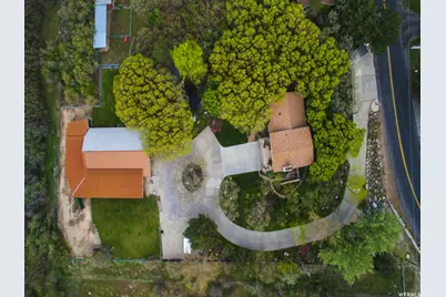 2015 E Dimple Dell Rd, Sandy, UT 84092 - Photo 48