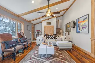 2015 E Dimple Dell Rd, Sandy, UT 84092 - Photo 18