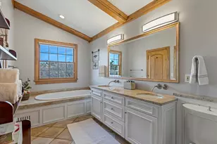 2015 E Dimple Dell Rd, Sandy, UT 84092 - Photo 28