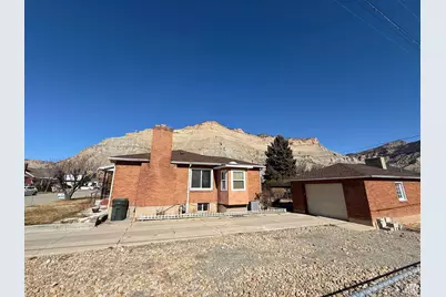 73 Garden St, Helper, UT 84526 - Photo 4