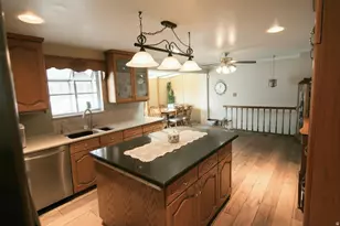 1242 E Earl Way S, Sandy, UT 84094 - Photo 14