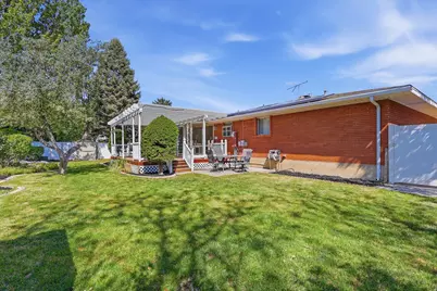 1242 E Earl Way S, Sandy, UT 84094 - Photo 28