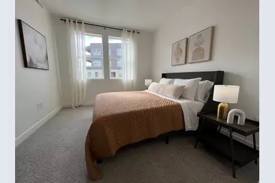 8333 S S Iris Lumi Ln W #Q201, Midvale, UT 84047 - Photo 4