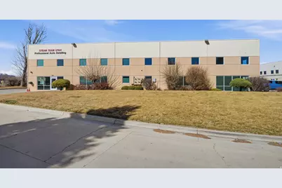 14568 S Center Point Way, Bluffdale, UT 84065 - Photo 48