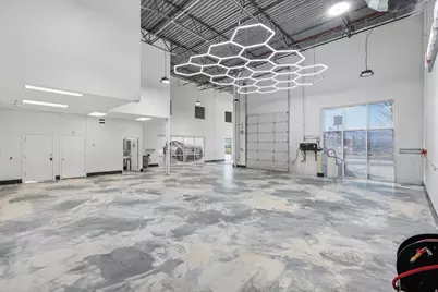 14568 S Center Point Way, Bluffdale, UT 84065 - Photo 2