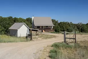 684 W Blue Mountain Ridge, Monticello, UT 84535 - Photo 2