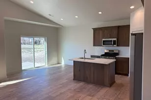 2305 N 3900 W, Corinne, UT 84307 - Photo 4