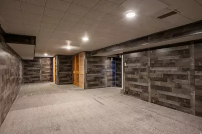 6326 W 3500 S, West Valley, UT 84128 - Photo 16