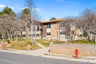 11683 S 2460 E, Sandy, UT 84092 - Photo 2