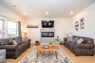 140 W 150 S, Garden City, UT 84028 - Photo 14