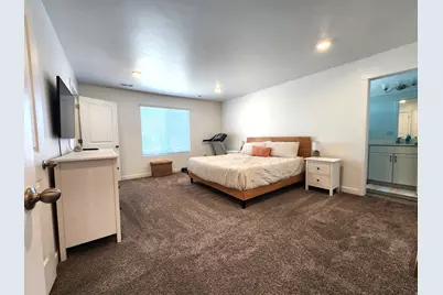 1736 E Fall St N, Eagle Mountain, UT 84005 - Photo 10