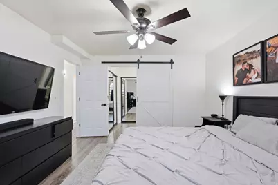 8109 S Cottonwood Hills Cir S, Sandy, UT 84094 - Photo 8