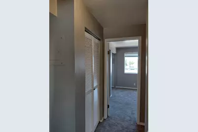 7143 S 2700 W #15, West Jordan, UT 84084 - Photo 6