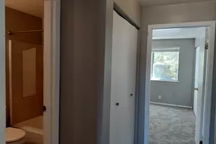 7143 S 2700 W, West Jordan, UT 84084 - Photo 10