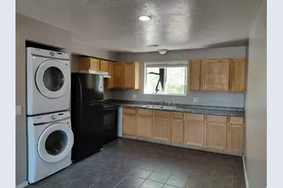 7143 S 2700 W #15, West Jordan, UT 84084 - Photo 6