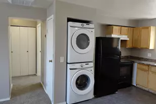 7143 S 2700 W, West Jordan, UT 84084 - Photo 4