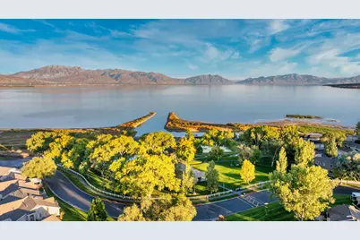 131 E Battalion Bay S, Saratoga Springs, UT 84043 - Photo 4