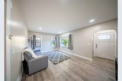 252 E 1000 N, Logan, UT 84321 - Photo 6