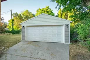 252 E 1000 N, Logan, UT 84321 - Photo 26